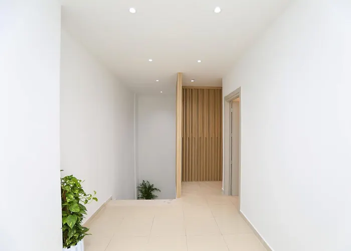 Divos Hotel apartamentowy *