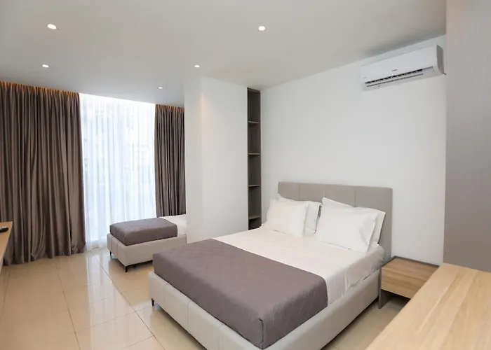 Hotel apartamentowy Divos