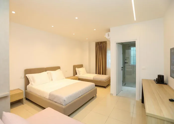 Divos Hotel apartamentowy *