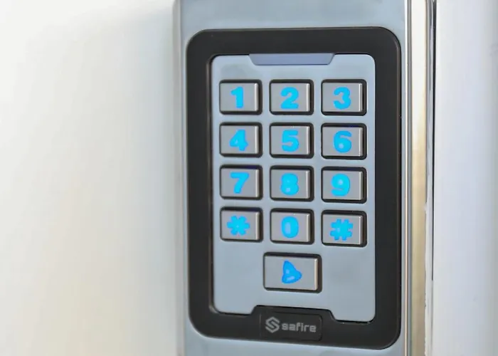 Divos Hotel apartamentowy *